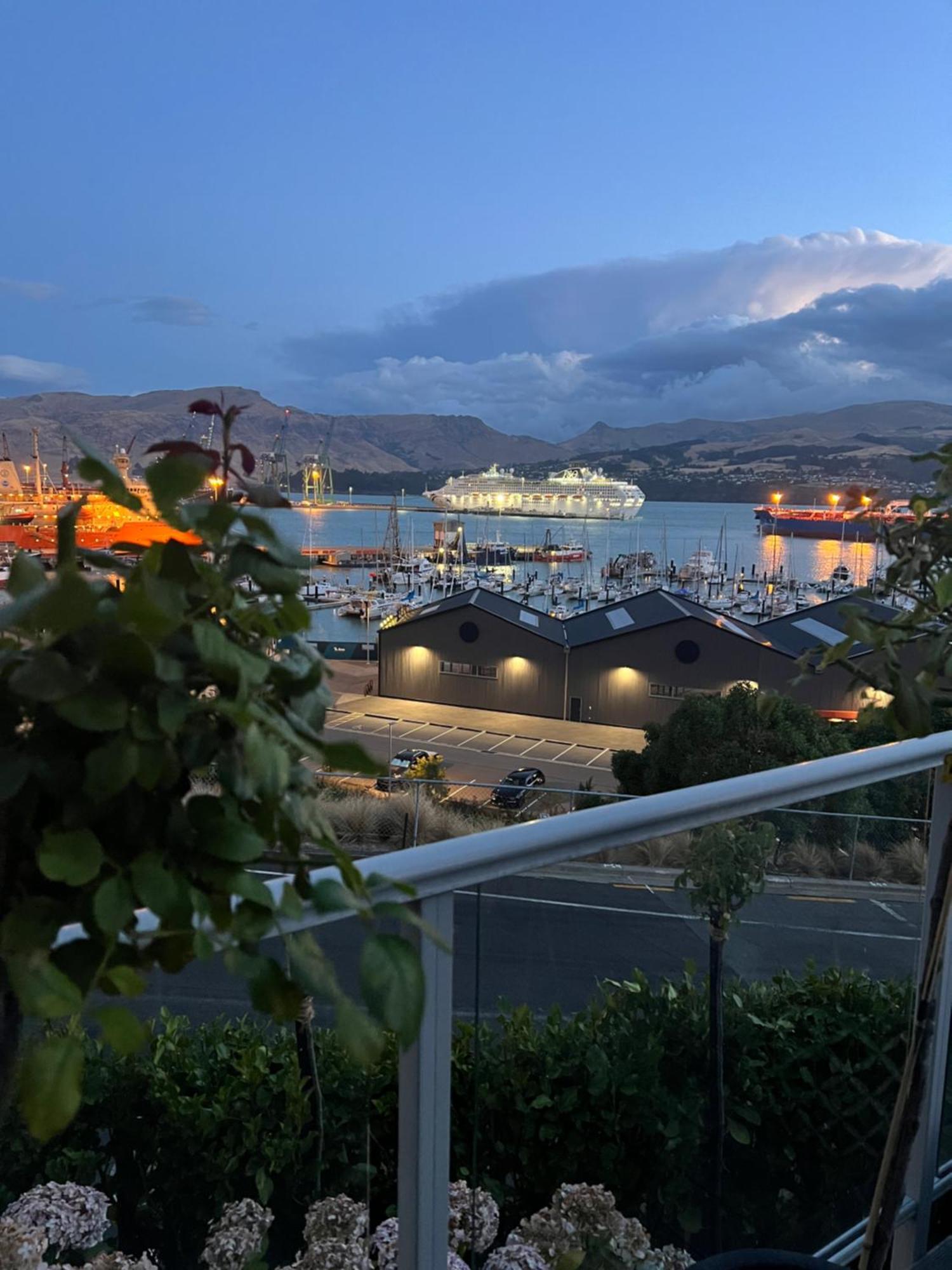 Sea Views In Luxury At Lyttelton Boatique House - 14 Km From Christchurch Kültér fotó